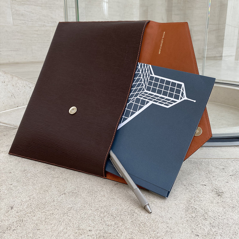 A4 Leather Document Holder - MUDAM STORE