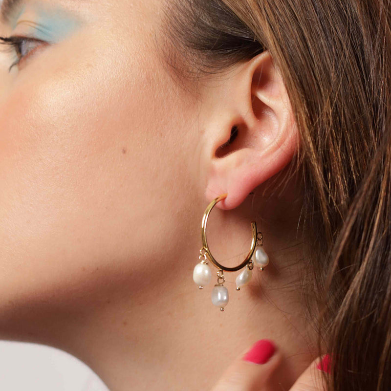 romantico-romantico-campari-silver-hoops-photo-mudamstore