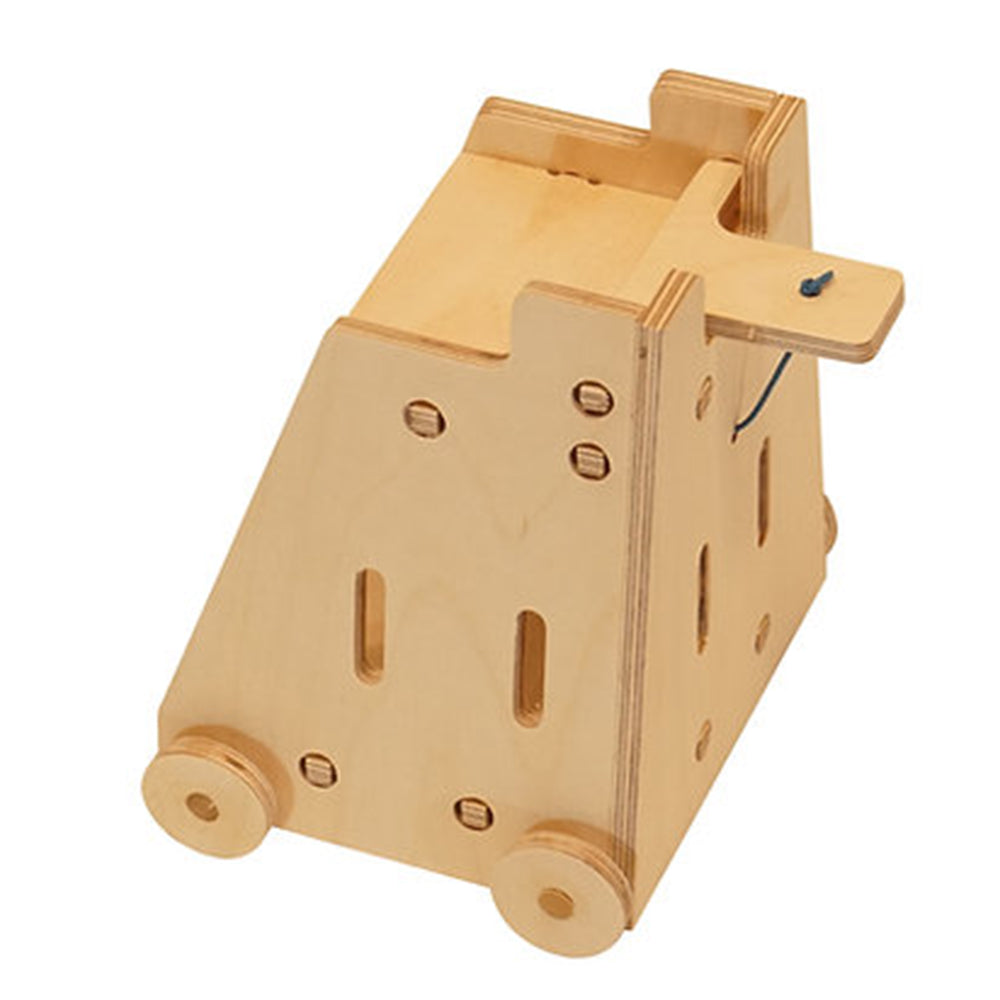 manufacture-en-famille-the-plywood-assault-tower-front-mudamstore